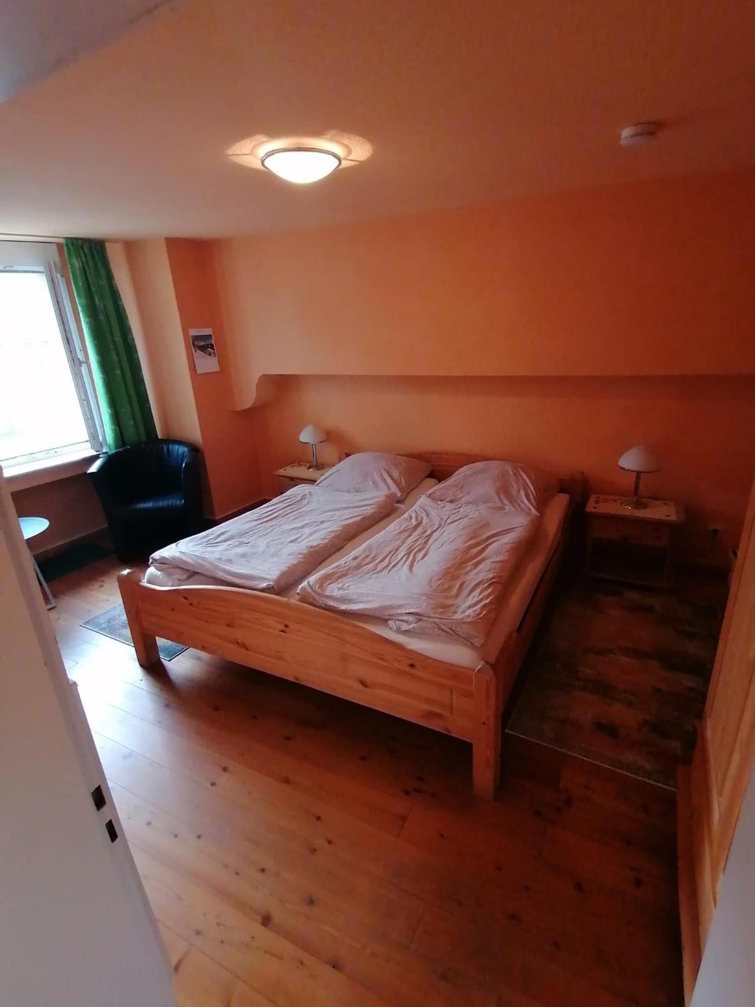 Gaestehaus Burg Molbach Kreuzau Extérieur photo